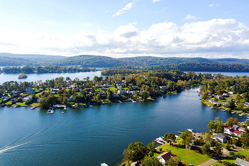 Houses for sale on Candlewood Lake
